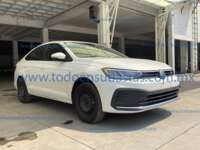 Volkswagen Virtus 2024 4p Trendline L4/1.6 Tiptronic IMG_5987