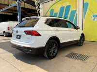 Volkswagen Tiguan 2023 5p Comfortline L4/1.4/T DSG 2023 Volkswagen Tiguan Venta Exteriores 5