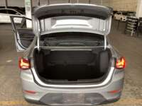 Chevrolet Onix 2025 4p LT L3/1.0 Man  IMG_3487