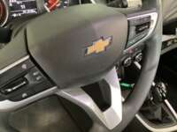 Chevrolet Onix 2025 4p LT L3/1.0 Man  IMG_3479