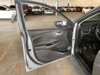 Chevrolet Onix 2025 4p LT L3/1.0 Man  IMG_3460