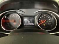 Chevrolet Onix 2025 4p LT L3/1.0 Man  IMG_3463