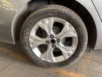 Chevrolet Onix 2025 4p LT L3/1.0 Man  IMG_3439