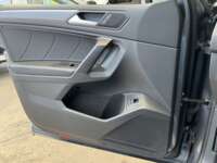 Volkswagen Tiguan 2024 5p R-Line L4/2.0/T DSG 4 Motion 2024 Volkswagen Tiguan Venta Interiores 20