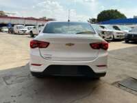 Chevrolet Onix 2024 4p LS L3/1.3 Man IMG_4824