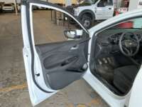 Chevrolet Onix 2024 4p LS L3/1.3 Man IMG_4827