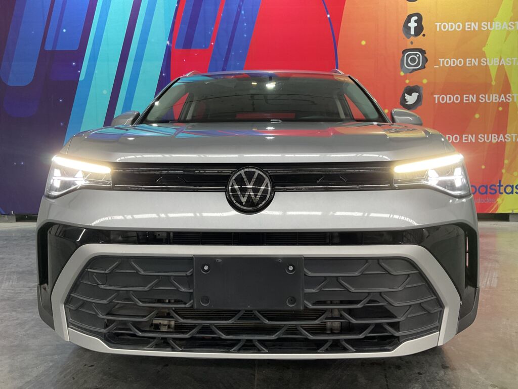 Volkswagen Taos 2025 5p Comfortline L4/1.4/T Tiptronic 2025 Volkswagen Taos Venta Exteriores 2