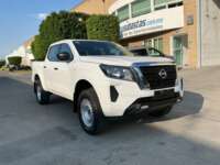 Nissan NP300 Frontier 2022 4p XE L4/2.5 Man 2022 Nissan NP300 Frontier Venta Exteriores 3