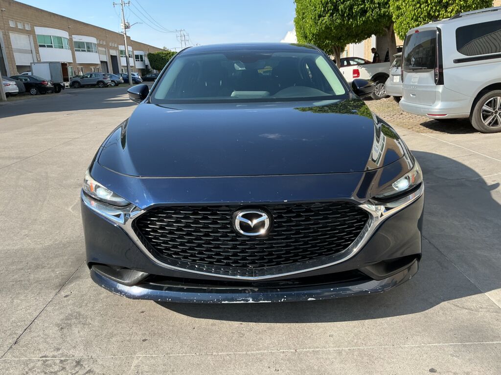 Mazda 3 2021 5p i Sport L4/2.5 Man 2021 Mazda 3 Venta Exteriores 2