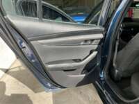 Mazda 3 2021 5p i Sport L4/2.5 Man 2021 Mazda 3 Venta Interiores 16