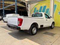 Nissan NP300 Pick Up 2020 2p L4/2.5 Man A/A 2020 Nissan NP300 Pick Up Venta Exteriores 5