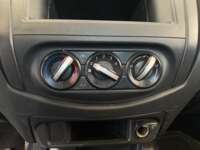 Nissan NP300 Pick Up 2020 2p L4/2.5 Man A/A 2020 Nissan NP300 Pick Up Venta Interiores 8