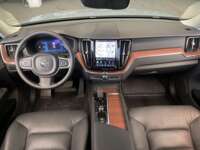 Volvo XC60 2024 5p Plus B5 Mild Hybrid L4/2.0/T Aut 2024 Volvo XC60 Venta Interiores 4