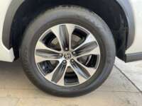 Toyota Highlander 2021 5p XLE V6/3.5 Aut 2021 Toyota Highlander Venta Llantas 4