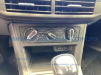 Volkswagen Polo 2024 5p Track L4/1.6 Man IMG_6973