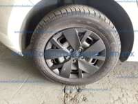 Volkswagen Polo 2024 5p Track L4/1.6 Man 2024 Volkswagen Polo Ingreso Llantas 3