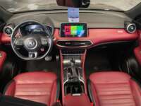 MG HS 2023 5p Throphy L4/2.0/T DCT 2023 MG HS Venta Interiores 4