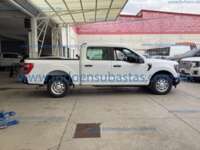 Ford F-150 2023 4p Crew Cab V6/3.3 Aut 4X2 IMG_7096