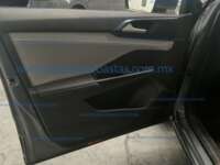 Volkswagen Taos 2024 5p Comfortline L4/1.4/T Tiptronic IMG_8807