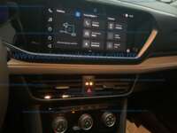 Volkswagen Taos 2024 5p Comfortline L4/1.4/T Tiptronic IMG_8815