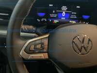 Volkswagen Taos 2024 5p Comfortline L4/1.4/T Tiptronic IMG_8813