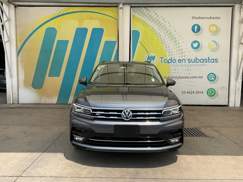 Volkswagen Tiguan 2021 5p R-Line L4/1.4/T DSG 2021 Volkswagen Tiguan Venta Exteriores 2