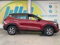Kia Seltos 2021 5p GT Line L4/1.4 Turbocargado GDI DCT 2021 Kia Seltos Venta Exteriores 4