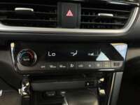 Kia Seltos 2021 5p GT Line L4/1.4 Turbocargado GDI DCT 2021 Kia Seltos Venta Interiores 11