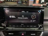 Kia Seltos 2021 5p GT Line L4/1.4 Turbocargado GDI DCT 2021 Kia Seltos Venta Interiores 8