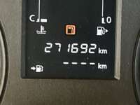 Nissan Urvan 2021 4p Amplia L4/2.5 Man Ventanas P/Seg 2021 Nissan Urvan Venta Interiores 3