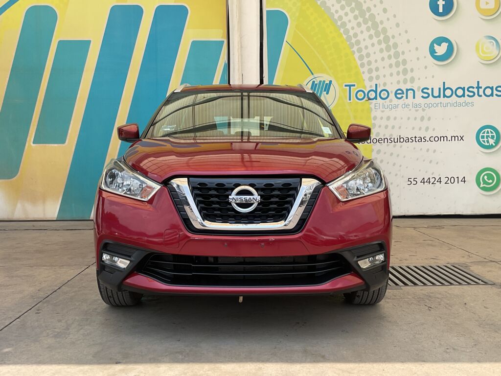 Nissan Kicks 2017 5p Advance L4/1.6 CVT 2017 Nissan Kicks Venta Exteriores 2