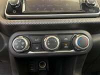 Nissan Kicks 2017 5p Advance L4/1.6 CVT 2017 Nissan Kicks Venta Interiores 9