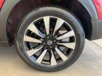 Nissan Kicks 2017 5p Advance L4/1.6 CVT 2017 Nissan Kicks Venta Llantas 4