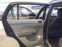 Volkswagen T-Cross 2020 5p Trendline L4/1.6 Tiptronic 2020 Volkswagen T-Cross Ingreso Interiores 17