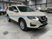 Nissan X-Trail 2020 5p Advance 2 Row L4/2.5 CVT 2020 Nissan X-Trail Ingreso Exteriores 3