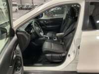 Nissan X-Trail 2020 5p Advance 2 Row L4/2.5 CVT 2020 Nissan X-Trail Venta Interiores 14