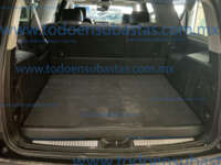 Chevrolet Suburban 2016 5p LT V8/5.3 Aut Piel 2da Cubo IMG_1668