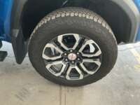 GMC Canyon 2024 4p AT4 L4/2.7/T Aut IMG_4950