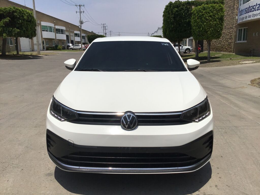 Volkswagen Virtus 2024 4p Trendline L4/1.6 Tiptronic 2024 Volkswagen Virtus Venta Exteriores 2