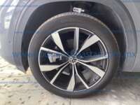 Volkswagen Teramont 2024 5p Cross Sport R-Line L4/2.0/T Tiptronic Línea Nueva IMG_4635