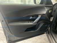 Peugeot 2008 2021 5p Allure Pack L3/1.2/T Aut Línea Nueva IMG_2376