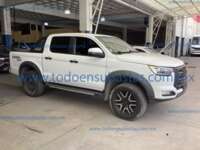 Jac Frison 2023 4p T8 Doble Cabina Diesel L4/2.0/T Man 4X4  2023 Jac Frison Ingreso Exteriores 3