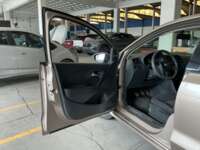 Volkswagen Vento 2019 4p Comfortline L4/1.6 Man IMG_5255