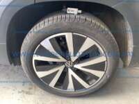 Volkswagen Taos 2022 5p Highline L4/1.4/T Tiptronic IMG_2251