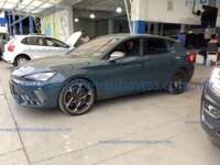 Cupra León  2025 5p L4/2.0/T/300 DSG Línea Nueva IMG_4259