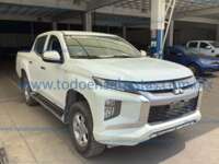 Mitsubishi L200 2022 4p GLX Doble Cabina L4/2.4 Man 2022 Mitsubishi L200 Ingreso Exteriores 2
