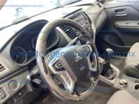 Mitsubishi L200 2022 4p GLX Doble Cabina L4/2.4 Man 2022 Mitsubishi L200 Ingreso Interiores 2