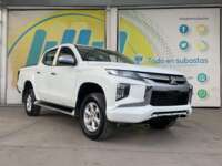 Mitsubishi L200 2022 4p GLX Doble Cabina L4/2.4 Man 2022 Mitsubishi L200 Venta Exteriores 3
