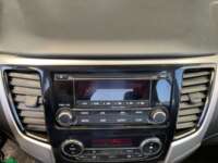 Mitsubishi L200 2022 4p GLX Doble Cabina L4/2.4 Man 2022 Mitsubishi L200 Venta Interiores 8