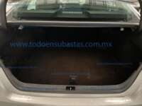 Toyota Camry 2023 4p LE L4/2.5 Aut IMG_9157